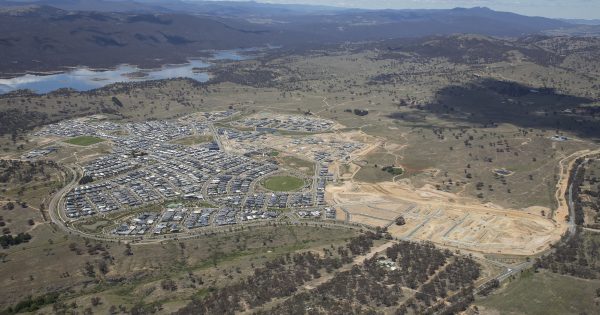 Stop the exodus to NSW - just move the border