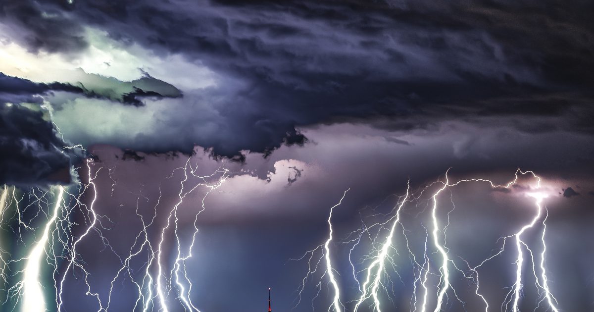 Lightning strikes gold for award-winning Canberra photographer | Riotact