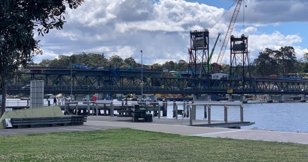 Batemans Bay Bridge project passes halfway mark