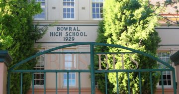 Police investigate bomb hoax at Yass, Bomaderry and Bowral schools