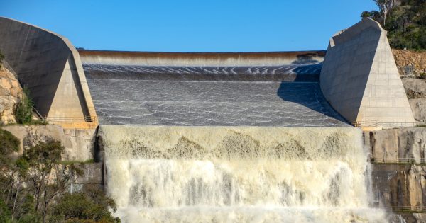 Canberra dams near full capacity but we're still urged to be water-wise