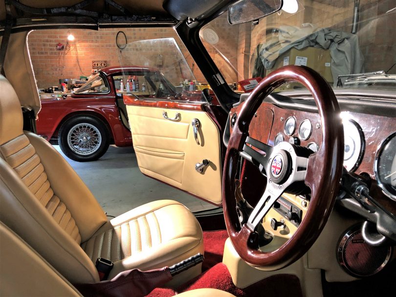 TR6 interior