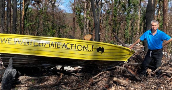 North Rosedale's vessel with a message collected by National Museum of Australia