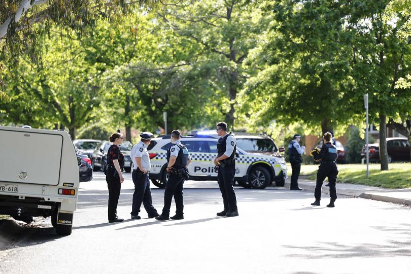 Police investigating the shooting at Narrabundah on 3 November 2020