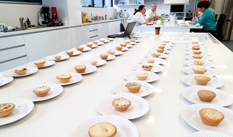 Fruit mince pies and tarts