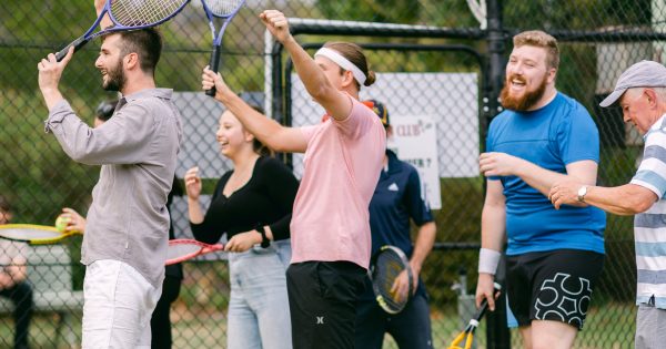 Play the social way with Open Court Sessions