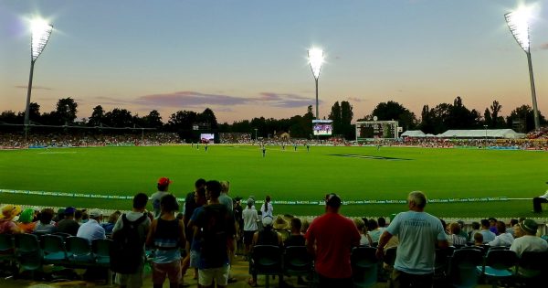 Manuka Oval to host double dose of Big Bash League finals