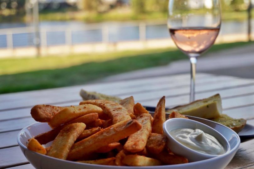 Chips and wine