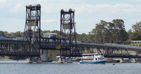 Batemans Bay's $274 million bridge to open in late March