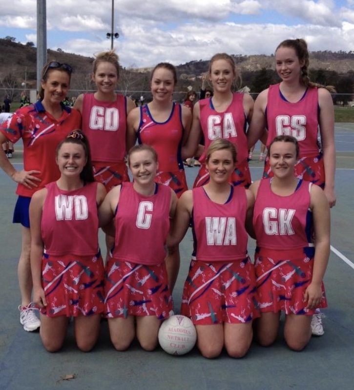 Coach Louise, with her daughter's netball team at Maddies