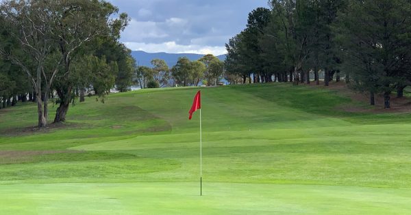 Magpies Belconnen Golf Club extends lease, pending ACT Government's water costs review