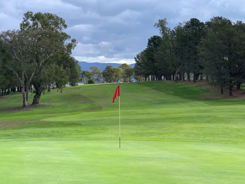 The 10th hole at Magpies Belconnen Golf Club