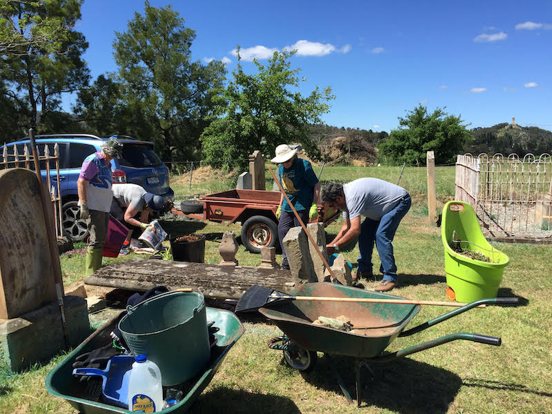 Friends of St Saviour’s Cemetery volunteers