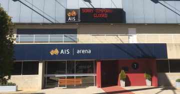 Tent replacement for AIS Arena off the table as Barr reignites push for Commonwealth action