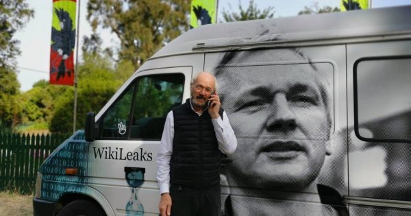 Julian Assange's father brings his fight to free his son to Canberra
