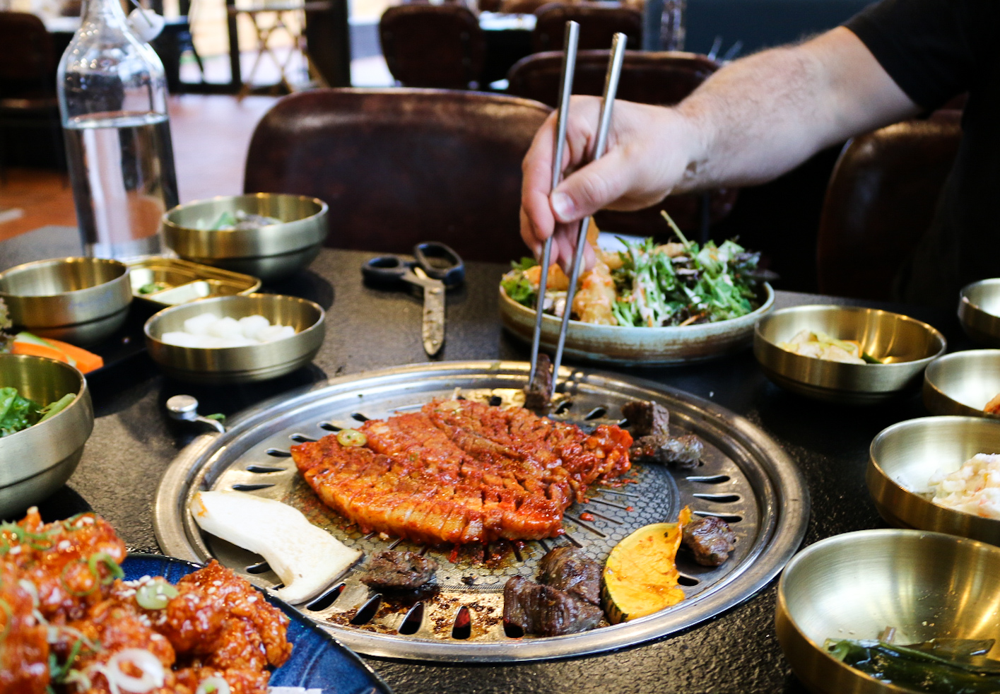 hot-in-the-city-hanok-is-the-newest-korean-bbq-restaurant-to-open-in