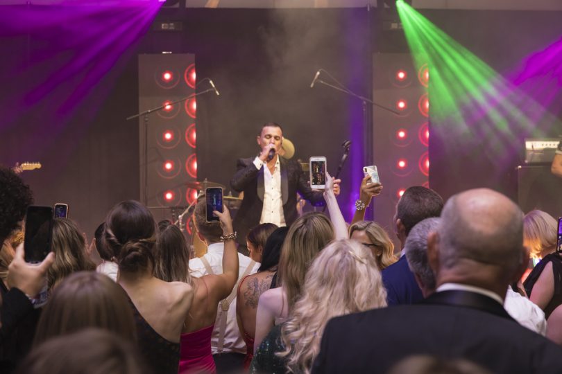 Shannon Noll performing at Lifeline Canberra Gala