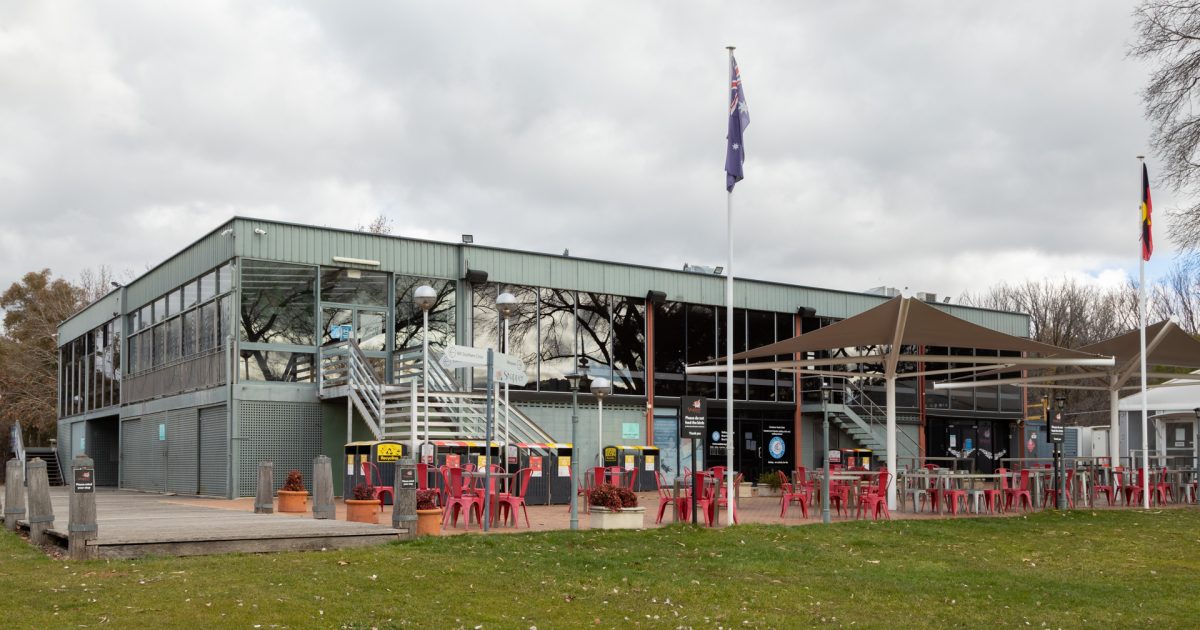 southern cross yacht club snapper