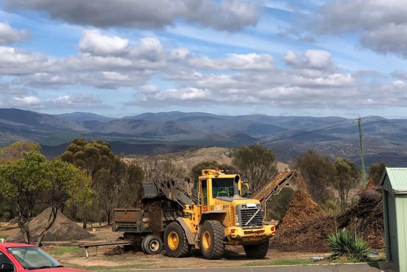 Mulching at green waste facility