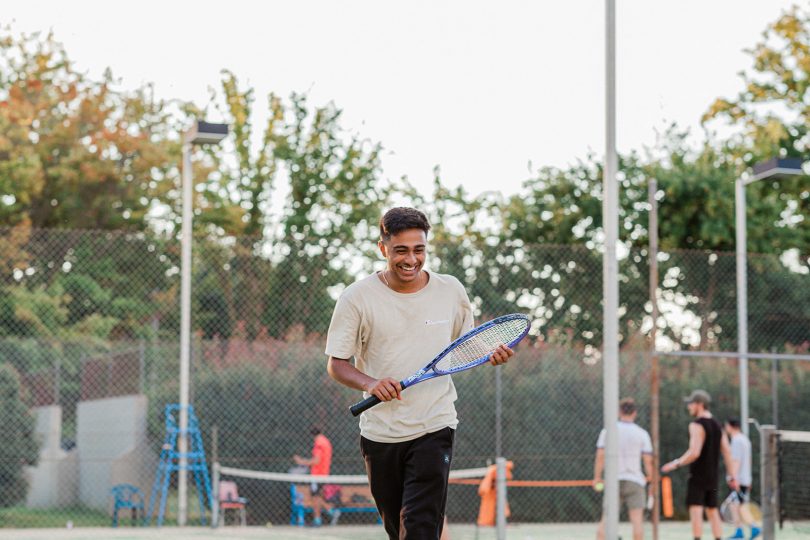 Man playing tennis