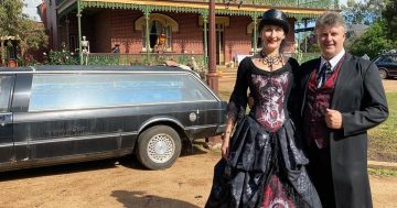 Meet the residents of Australia's most haunted house in Junee