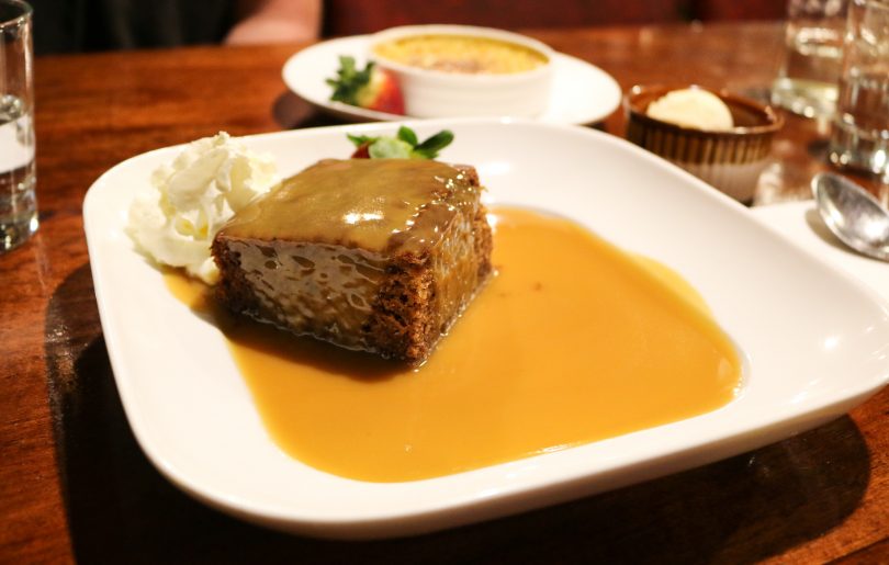 Sticky date pudding