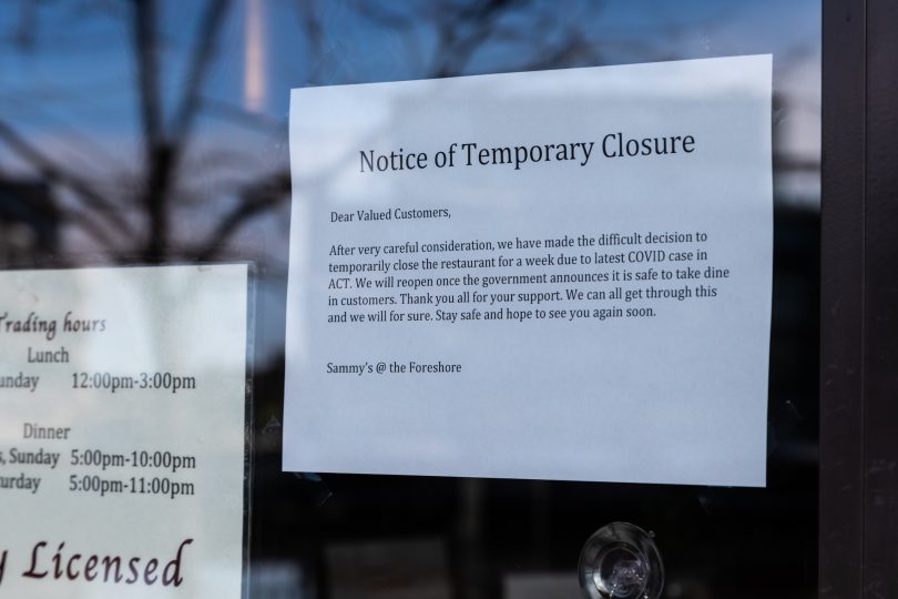 Temporary closure sign due to Covid19 lockdown, Sammy's @ the Foreshore restaurant.