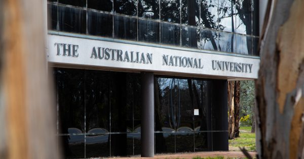 ANU cluster climbs above 600, ACT records 773 new cases of COVID-19