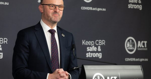 Chief Minister says some 'freedom' protestors 'effectively stalking Canberrans ... aggressively flouting the law'