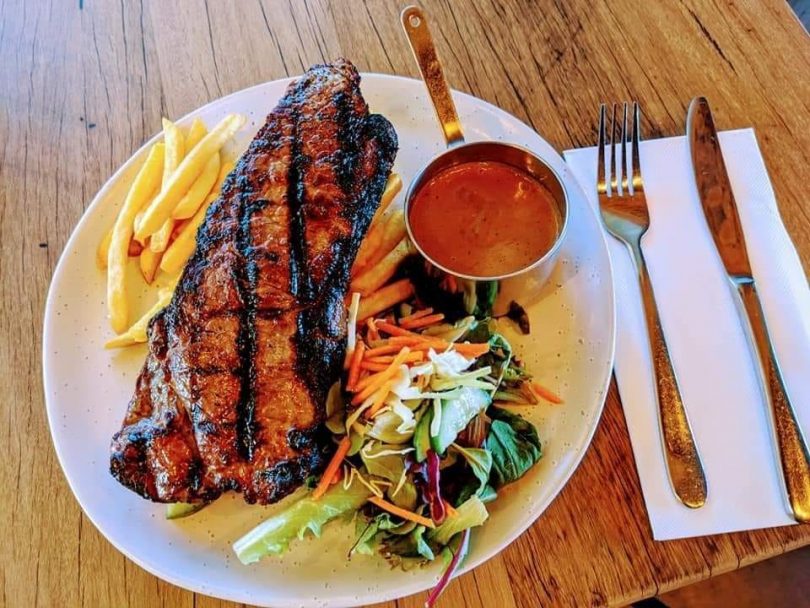 Steak and chips 