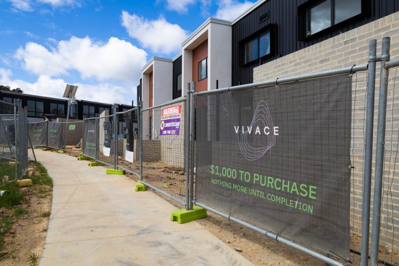 Fencing around 'Vivace' residential construction site in Throsby