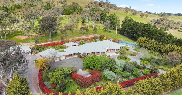 Spectacular Springrange homestead hits the market for the first time