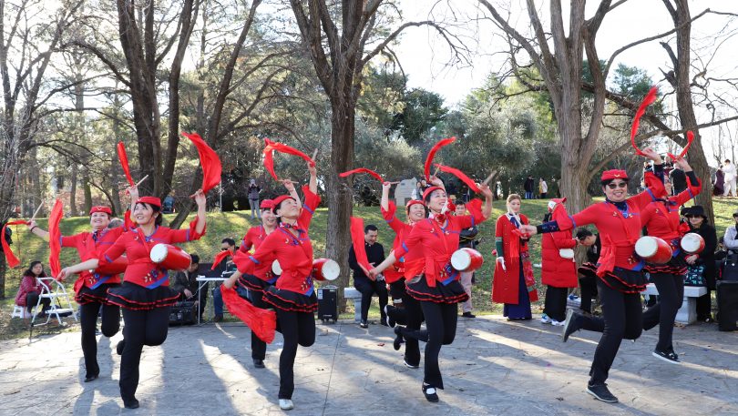 Chinese dancers