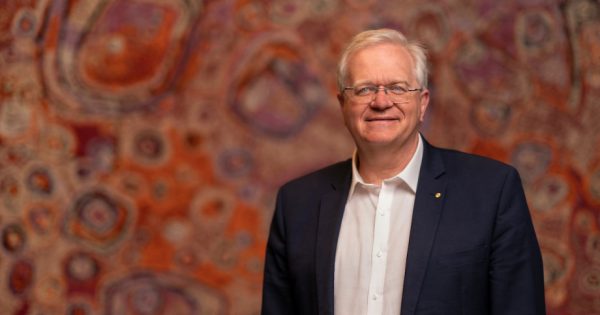 ANU Vice-Chancellor Brian Schmidt resigns from top position before becoming 'the status quo'
