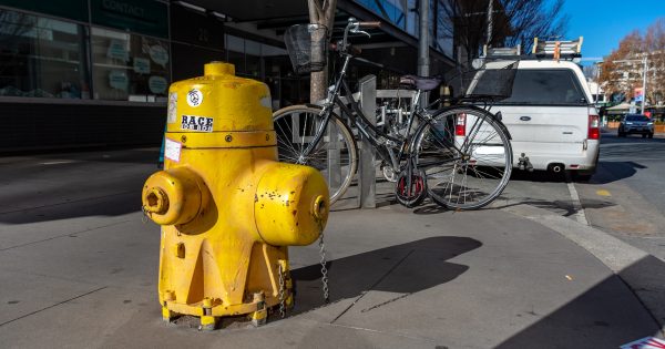 Yellow hydrants go with the flow as Canberra gets new street-side firefighting units