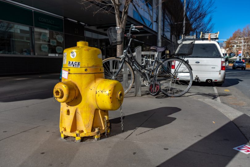 yellow fire hydrant