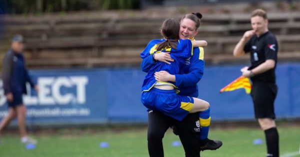 Canberra United's Kelly Stirton brings a love of football to players of all abilities