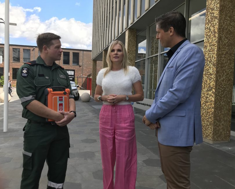 St Johns Ambulance first responder Thomas Cressy, Opposition spokesperson for health Leanna Castley and St Johns Ambulance CEO Adrian Watts