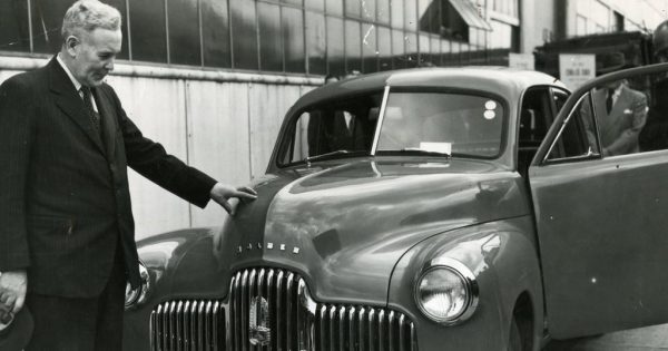 What drives Australia's prime ministers? Take a look back at five Commonwealth cars