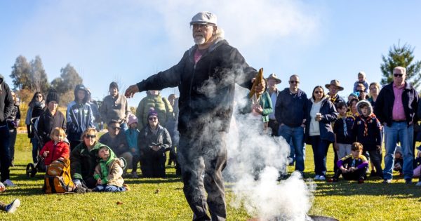 Government rejects ACT Greens' calls to remove all Australia Day funding, says providing public events 'appropriate'