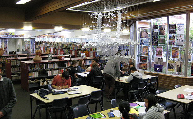 Narrabundah College library