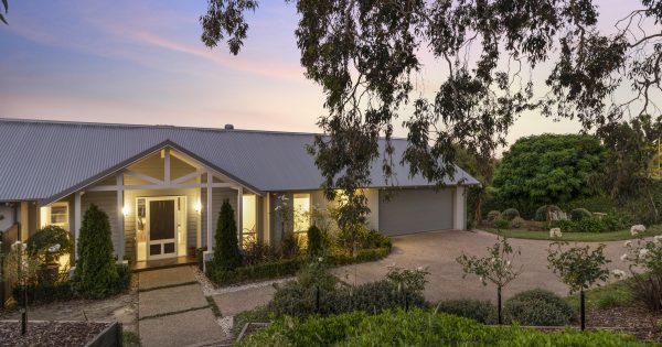 Immerse yourself in a Hamptons-style family retreat in Yass