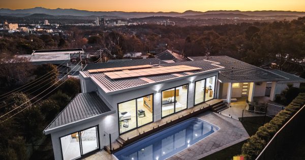 Garran property combines luxury living, ample space and endless views