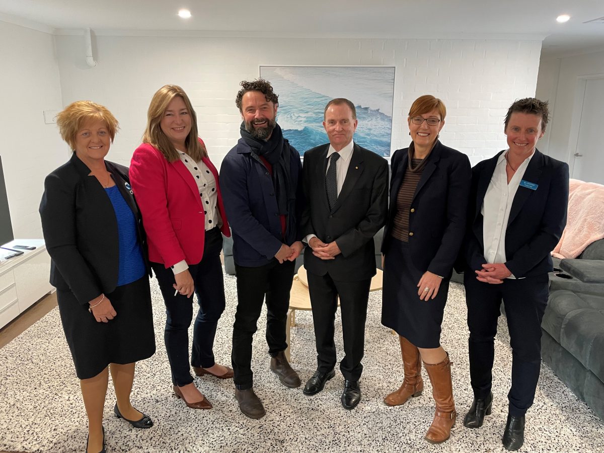 CRS Director Family & Youth Programs Kim Bool, Minister Yvette Berry, Youth Coalition CEO Dr Justin Barker, Rotary Canberra's David Marshall, Minister Rachel Stephen-Smith and Marymead Deputy CEO Tracey Hall