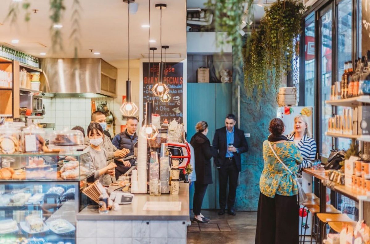 People in a cafe