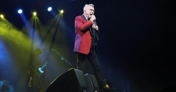 Jimmy Barnes takes to the stage for Summernats' 35th anniversary