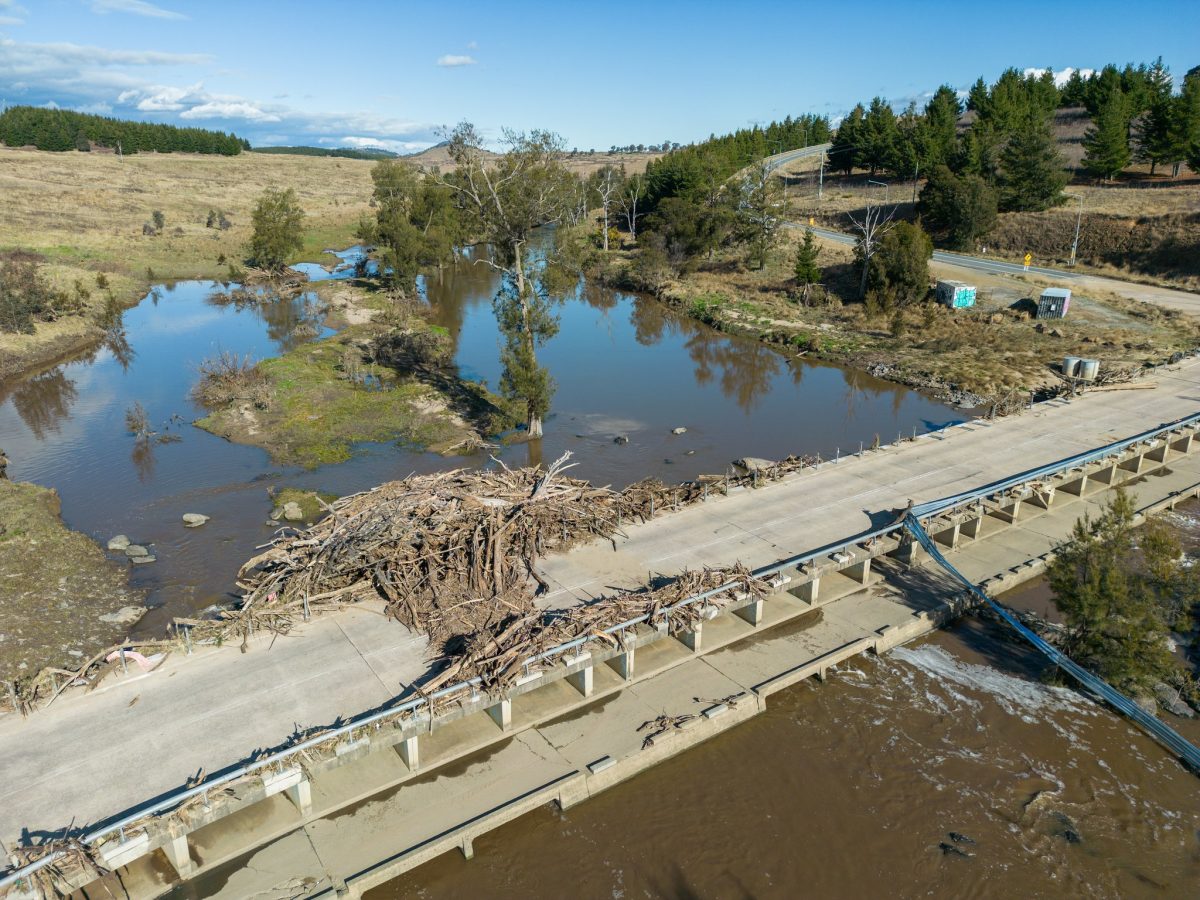 Coppins crossing closed 