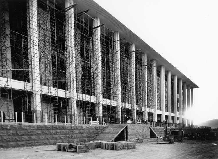 National Library of Australia under construction