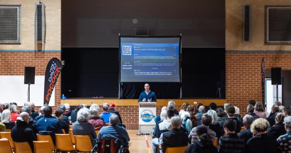 Liberals blast Pocock over use of public school hall for 'political' event