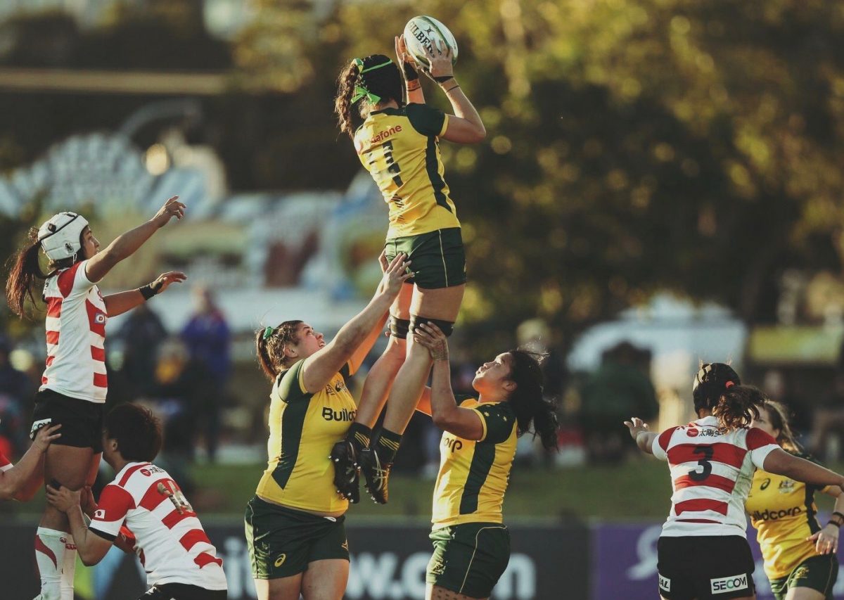 Michaela Leonard playing for the Wallaroos